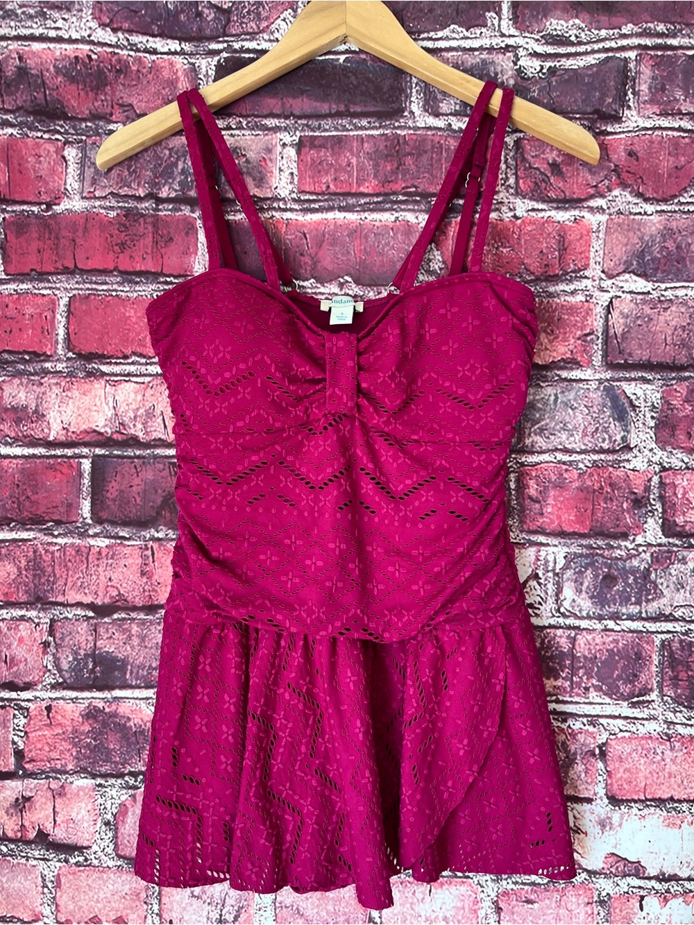 Sundance Seas The Day Eyelet Skirted One Piece Swimsuit Sangria Magenta